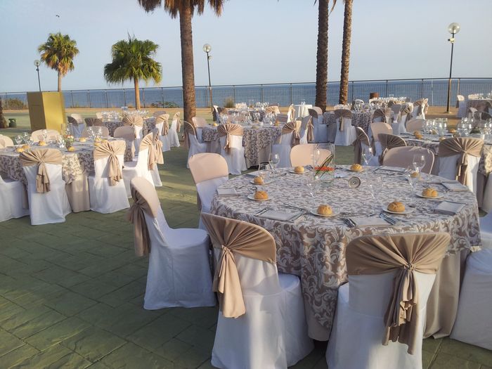 BEACH CLUB