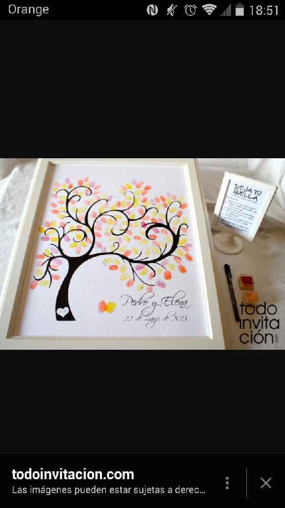 Arbol de huellas y bote de los deseos - 1