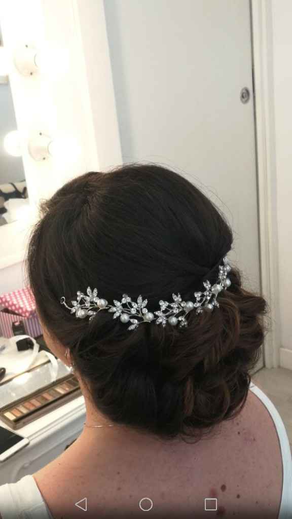  Otra perspectiva de maquillaje y peluquería de hoy - 4