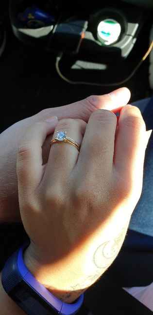 ¡Comparte una foto de tu anillo de compromiso! 😍💍 - 1