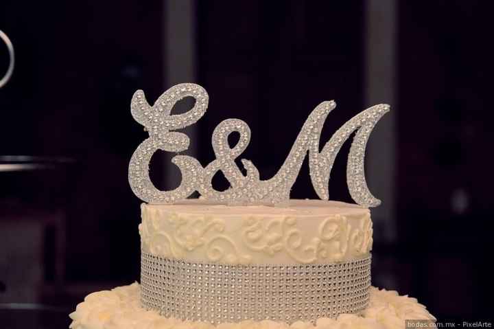 2 bodas, 2 cake toppers. ¿Cuál prefieres? - 2