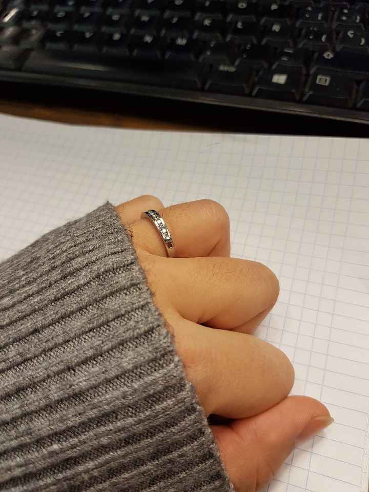 Chicas! Me enseñáis vuestros anillos? - 1