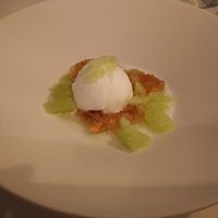 Postre: Helado de queso con miel y manzana verde