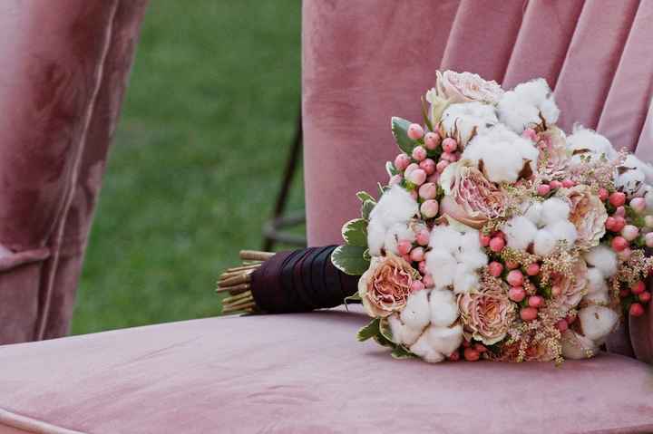 Alrededor de cuánto puede costar un ramo de novia? - 2