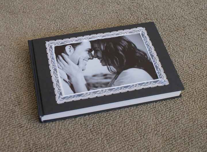 Libro de firmas y/o consejos para los novios