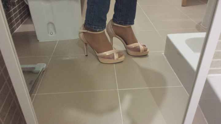 MIS SANDALIAS