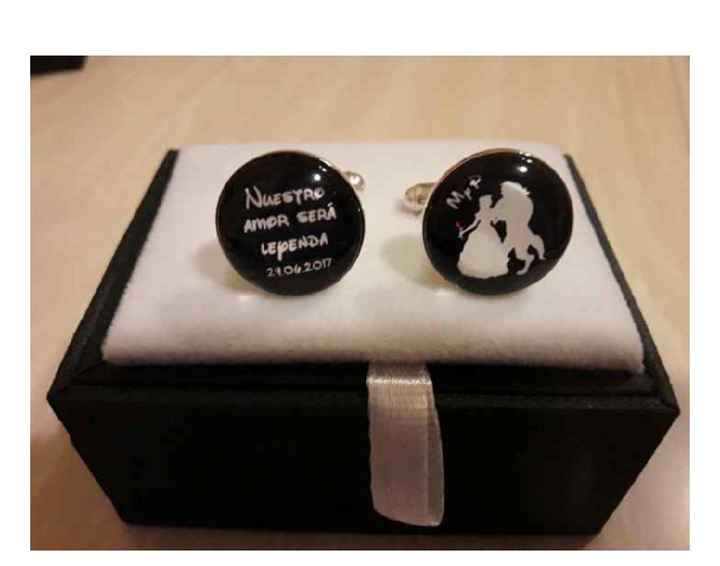 Regalo sorpresa para el novio - 1
