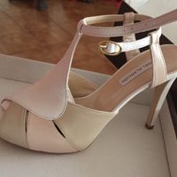 Tenéis dos zapatos?? - 1