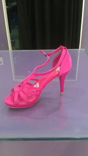 ¿me ayudan a elegir mis zapatos? - 1