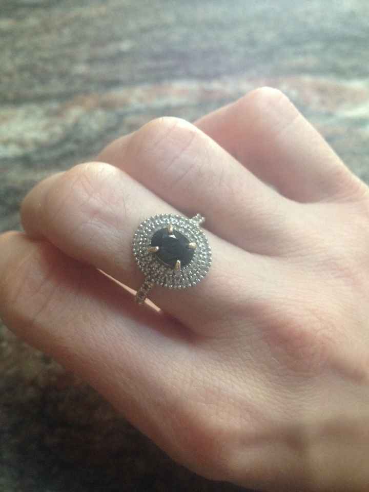 Pongamos todas nuestro anillo de compromiso - 1