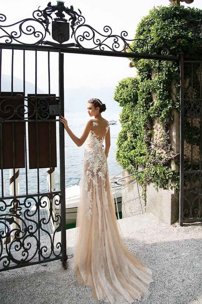 ¿Dónde encontrar vestidos buenos, bonitos, y baratos? - 1