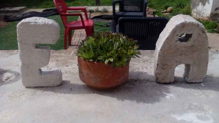 nuestras letras en el jardin