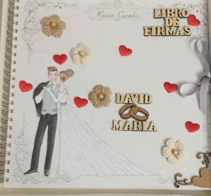  Libro de firmas y su caja - 1