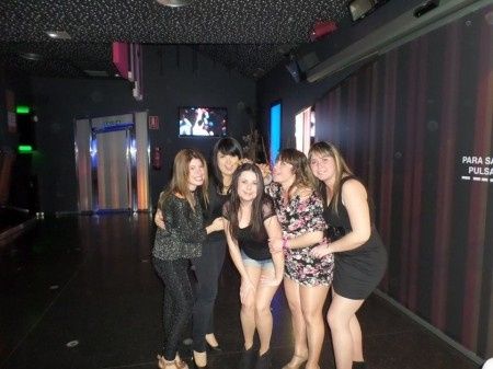 En la discoteca