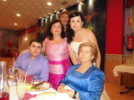 mi hermano mama y abuela