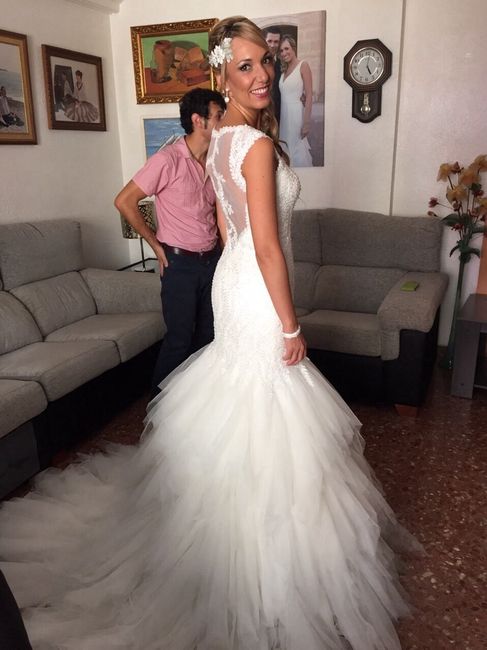 Vestidos de novia con toda la espalda al aire - 2