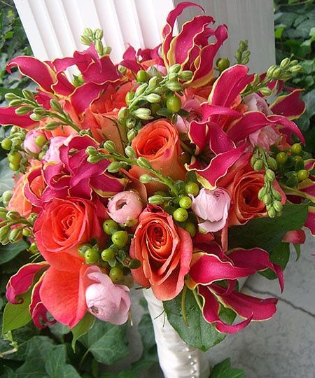 Ramo fucsia y naranja