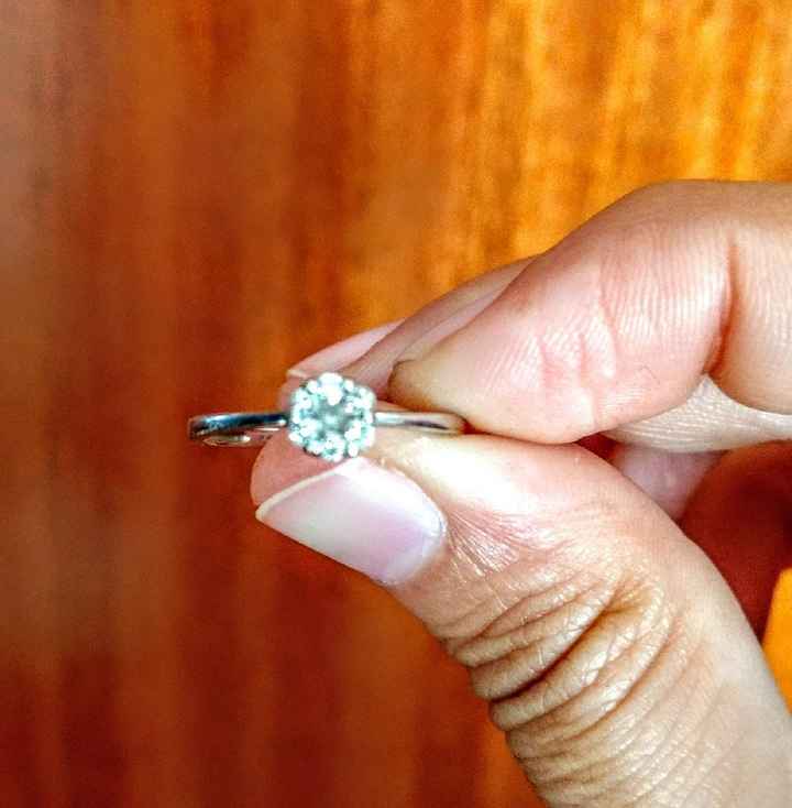 ¿Nos enseñas tu anillo de compromiso? - 1