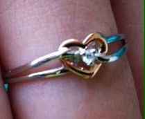 Mi anillo de compromiso  - 1