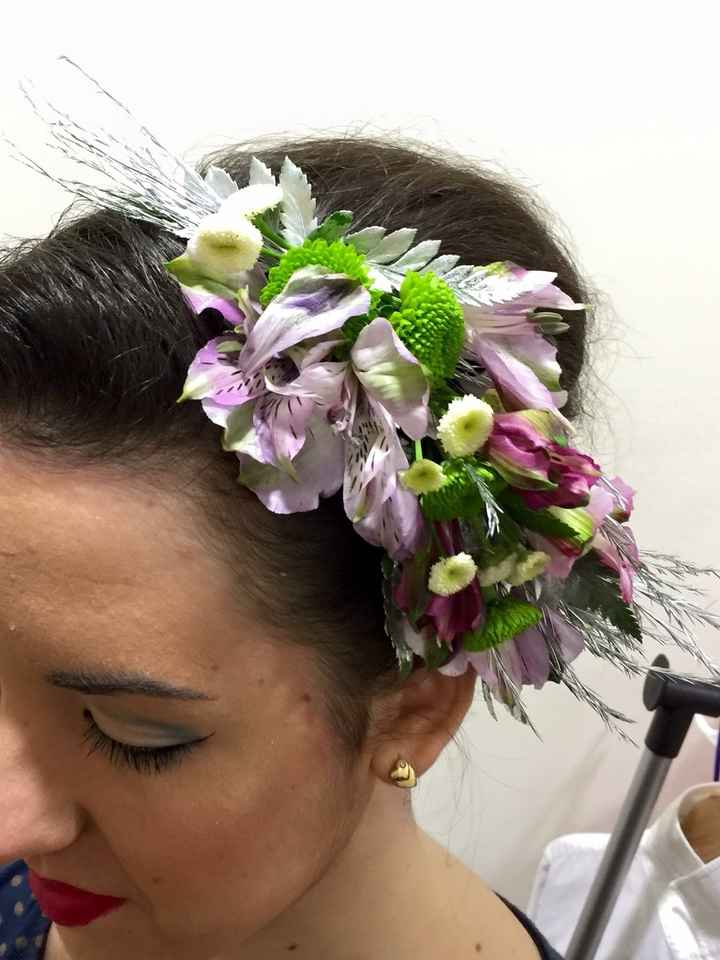 Flores en el pelo - 8