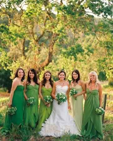 Novias con damas de honor ?vestido verdes - 1