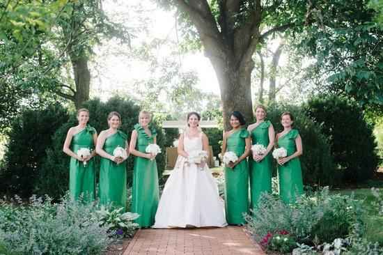 Novias con damas de honor ?vestido verdes - 6