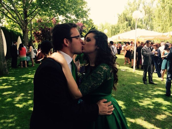 ¡Comparte la foto de tu beso de amor! - 1