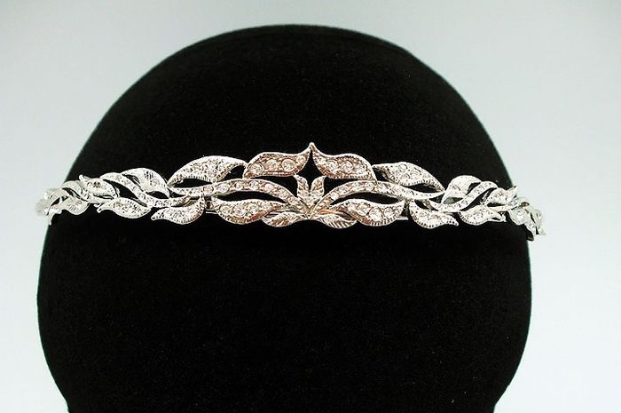 tiara 1