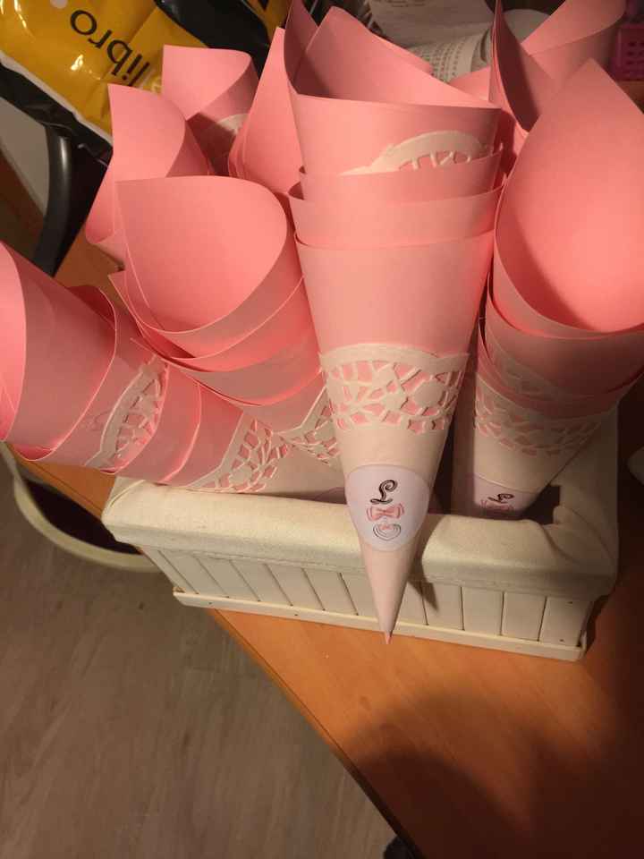 Más cositas - conos - 1