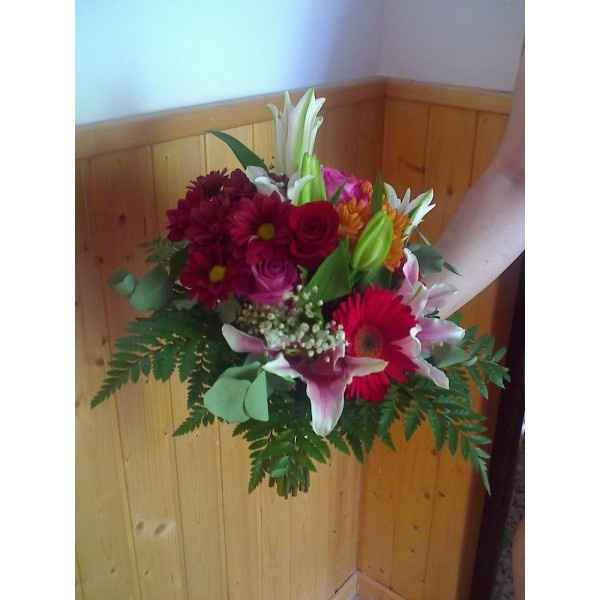 Ramo de liliums, gerberas, rosas y paniculata