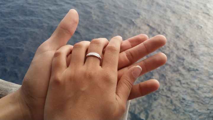 Pongamos todas nuestro anillo de compromiso - 1