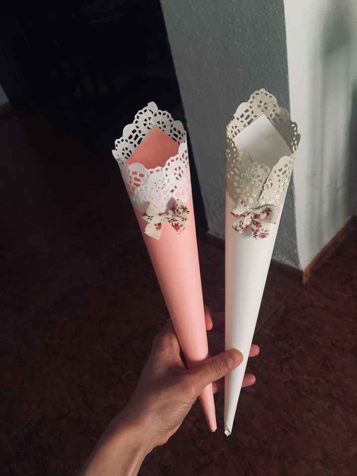 Conos para petalos - 1