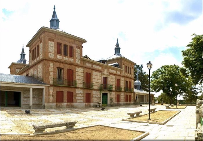 palacio enebral