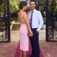 ¿Te alucina esta invitada de rojo? 💃 - 2