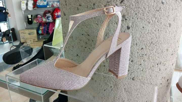 Que os parecen estos zapatos? - 1