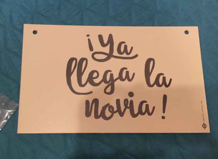 Cartel ya viene la novia - 1