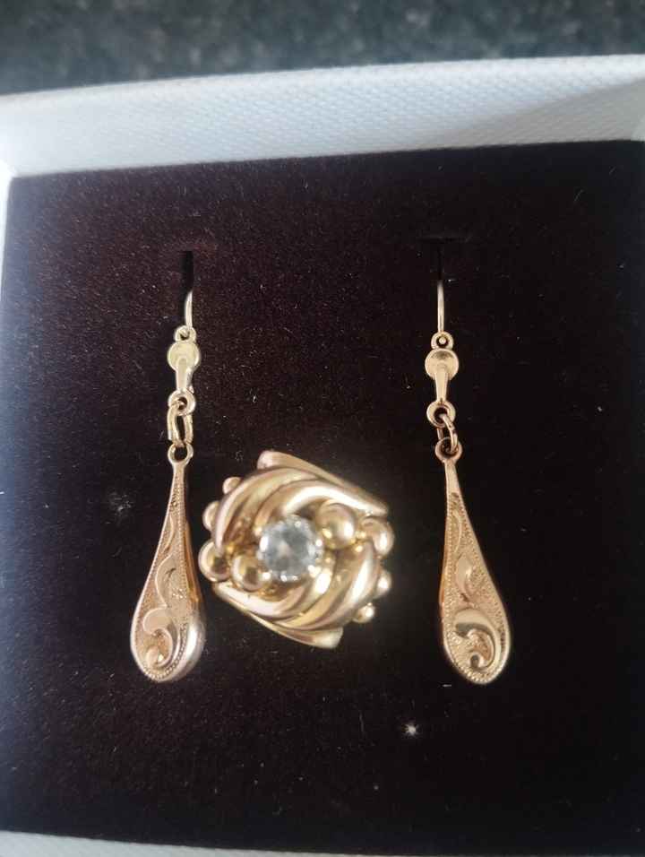 Joyas Día b - 1
