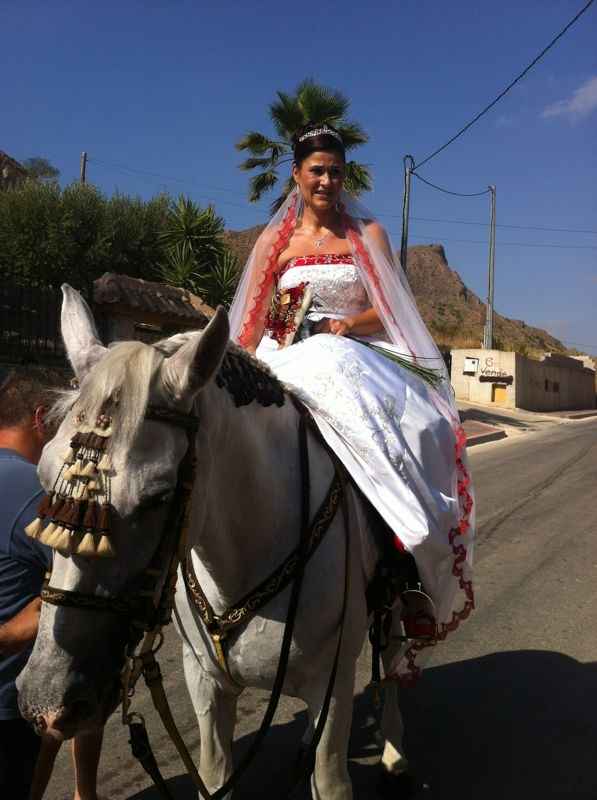 yo de camino a la iglesia 
