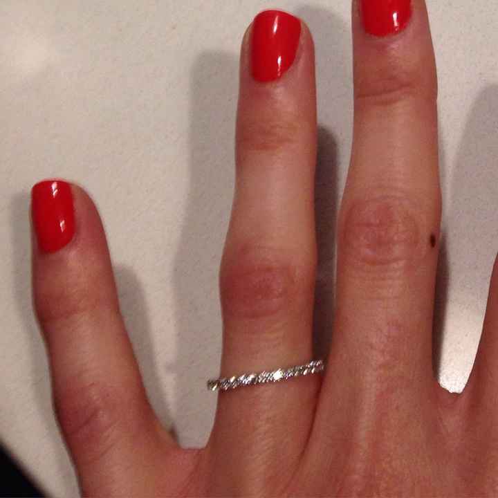 Mi anillo de compromiso - 1