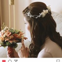 Estilo pelo suelto con diadema - 1