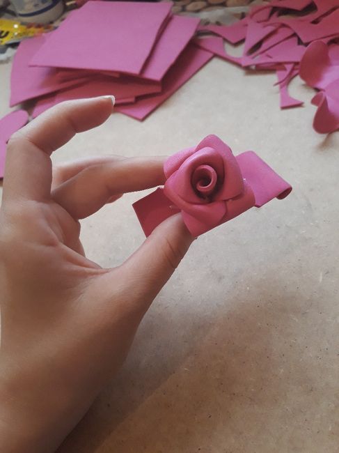 Rosas de goma eva diy - 18