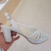 Que os parecen los zapatos?? Yo creo que me e enamorado!!😍😍 - 2