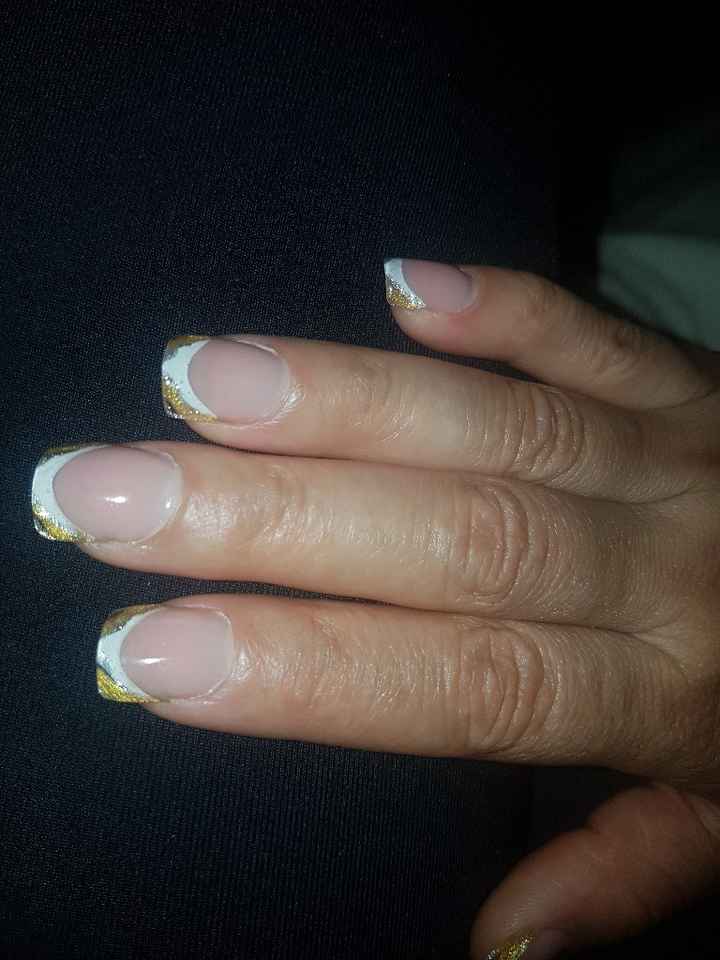 Mis uñas dia b - 1