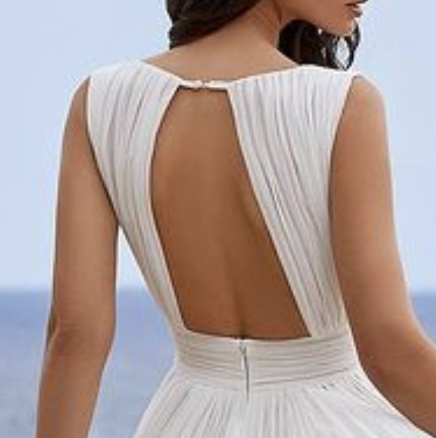 ¡El vestido perfecto de la comunidad! - La espalda perfecta - 4