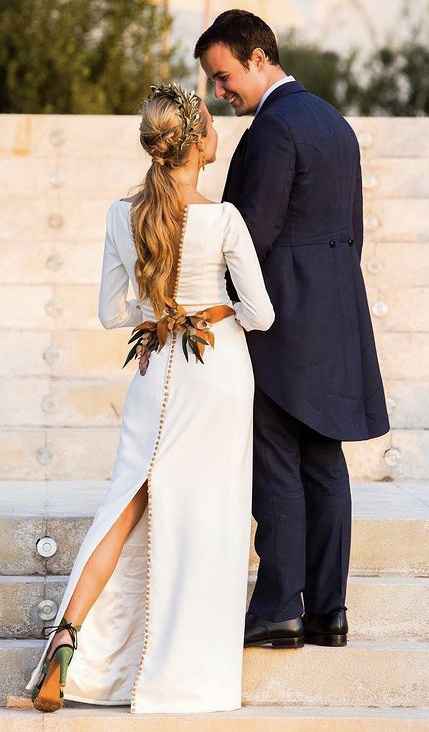 La parte de atrás de este vestido, ¿si o no? - 2