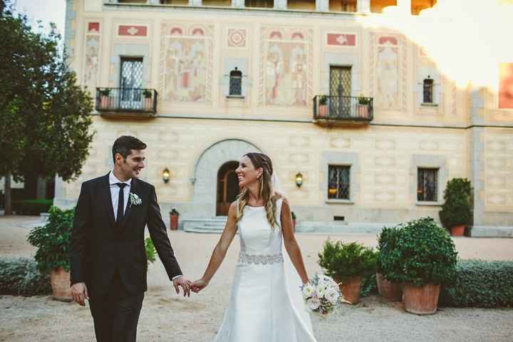 cara vestido detalle