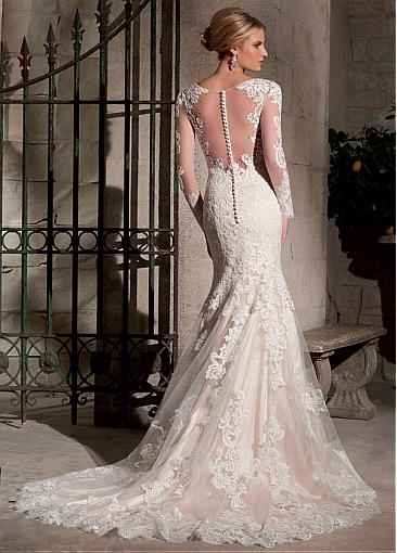 Vestido de novia hermoso encaje y transparencia