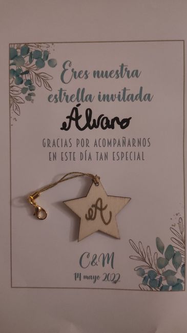Detalle en mesa. 1