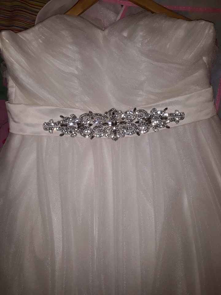  Que zapato le va más a mi vestido? - 1