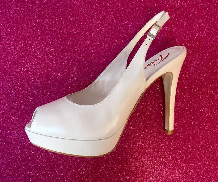  Que zapato le va más a mi vestido? - 6